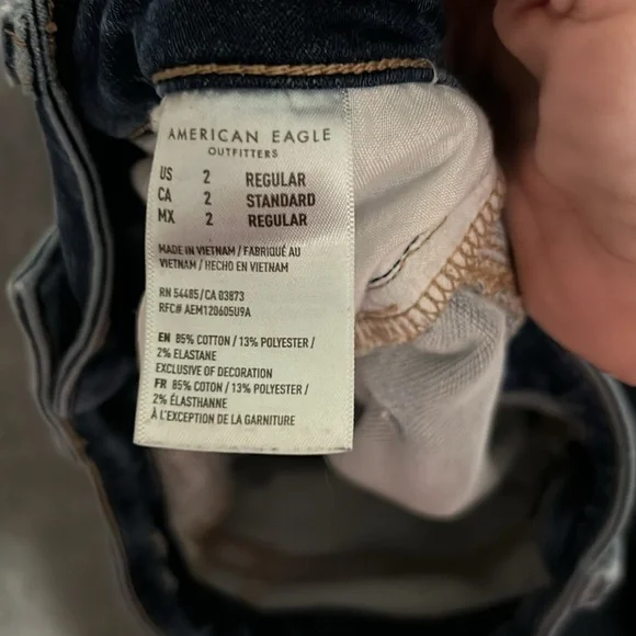 American Eagle Outfitters Women's Blue Jeans - Picture 4 of 6
